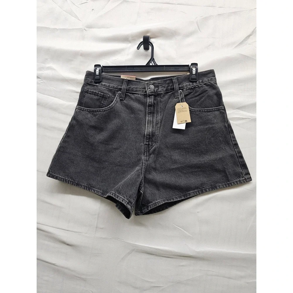 Levi's Womens High Rise Mom Shorts Black Denim Relaxed Size 32